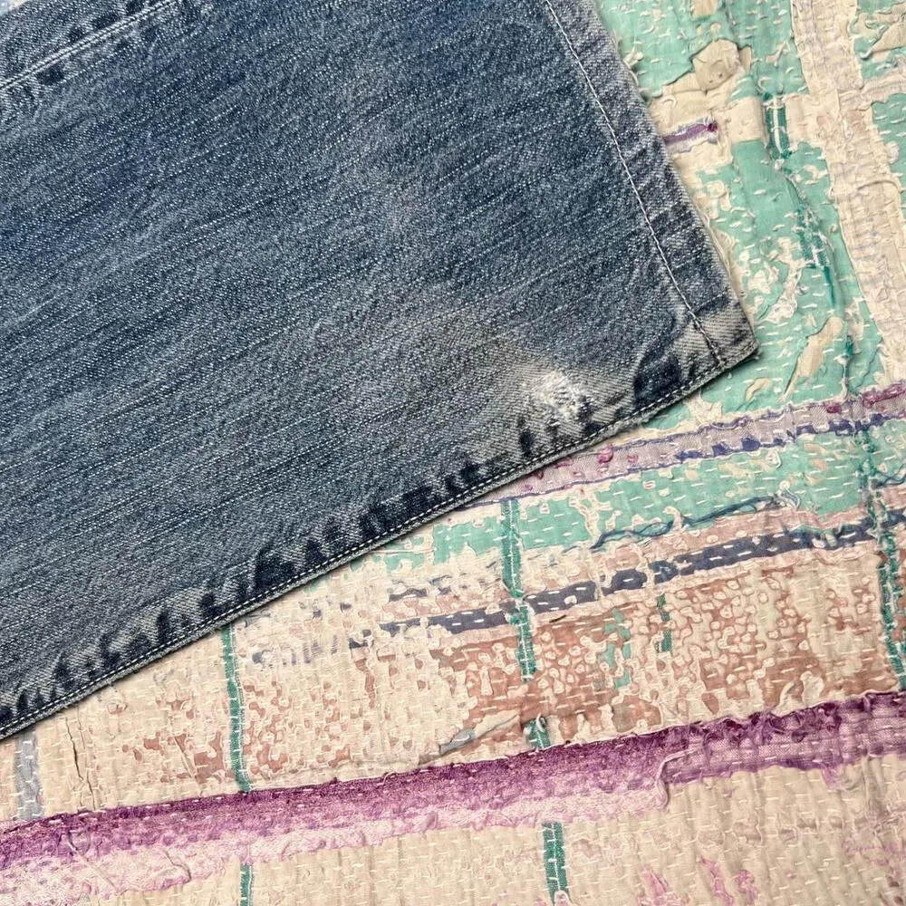 Rare Levi's 203 Cinch buckle back Loose Fit Jeans Size 31x29